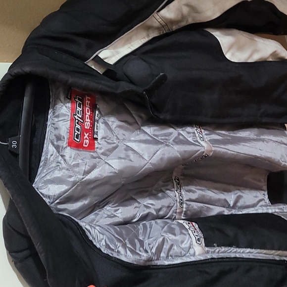 Motorcycle jacket - Picture 4 of 13